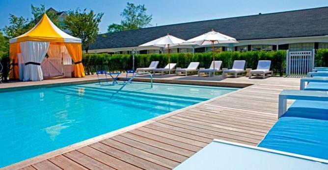 Capri Southampton Hotell Exteriör bild